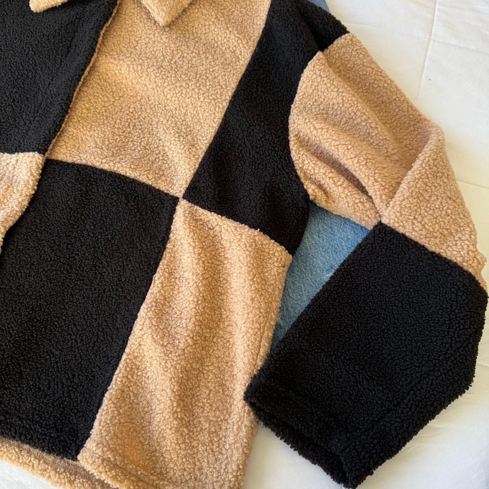 Acoa Women Chekered Button Up Sweater Size Small - Picture 4 of 5